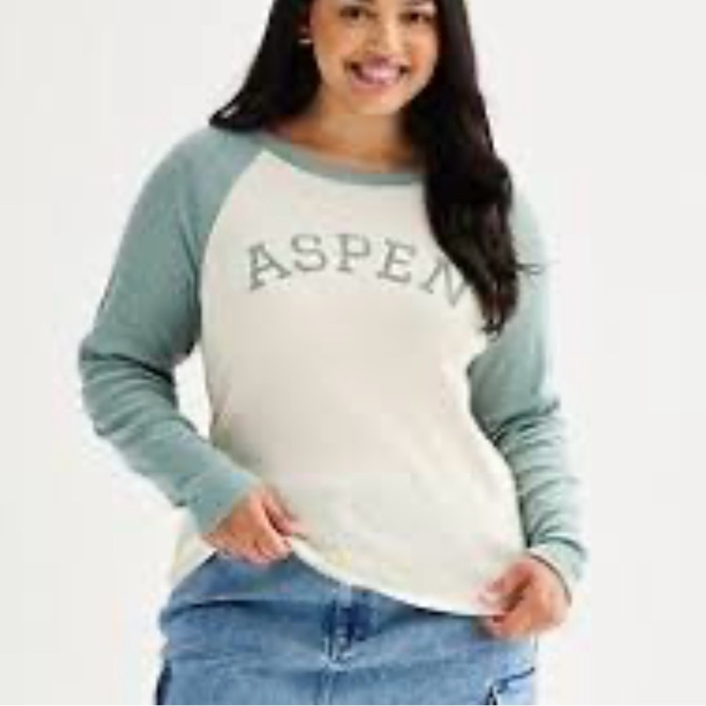 Pink RepublicAspen Raglan Sleeve Top NWT